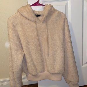 Sherpa Nude Pullover size Medium